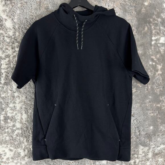 Old Navy Size M Dynamic Fleece Athleisure Hooded Sweater Black Short Sleeve - Picture 1 of 7